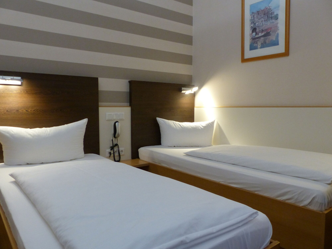 Bedroom 3, Hotel Sachsenhof Berlin, Berlin