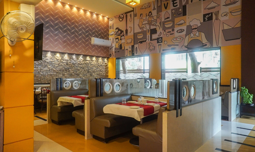 Food & Drinks 5, Treebo Brahma Regency, Pune
