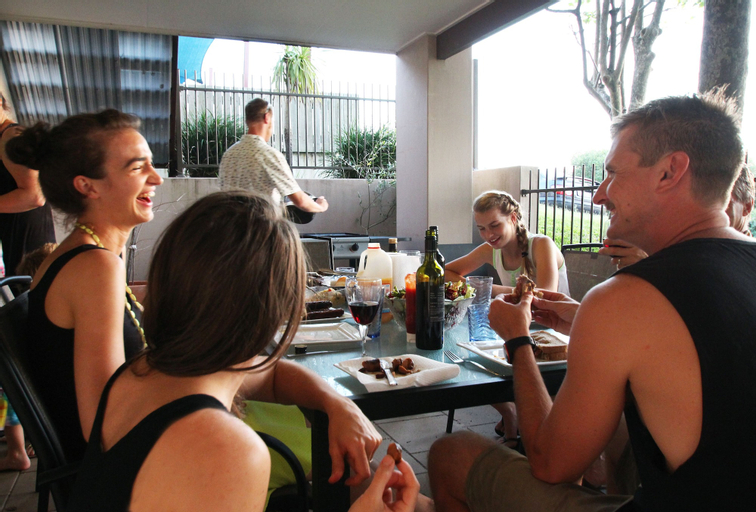 Food & Drinks 4, Wooli Holiday Units, Clarence Valley- Coast