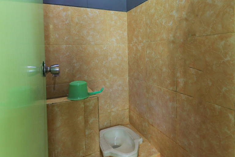 Bathroom 3, Penginapan Villa Surya Alam, Pasuruan