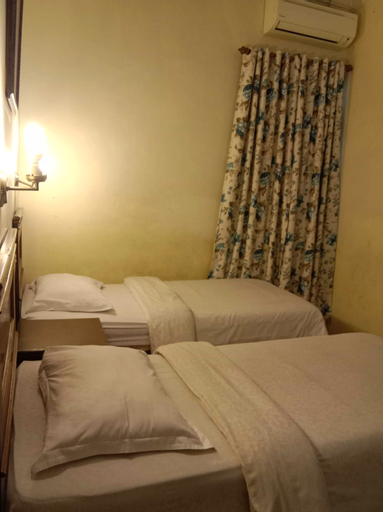 Bedroom 16
