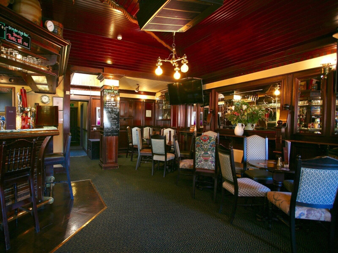 Food & Drinks 4, The Ship, Essex