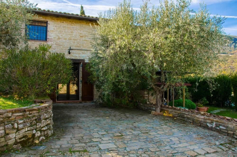 Exterior & Views 2, Le Voltarelle Bed & Breakfast, Ancona