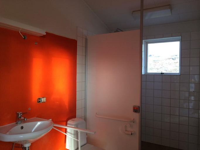 Bathroom 5, Helgafell Hostel, Djúpavogshreppur