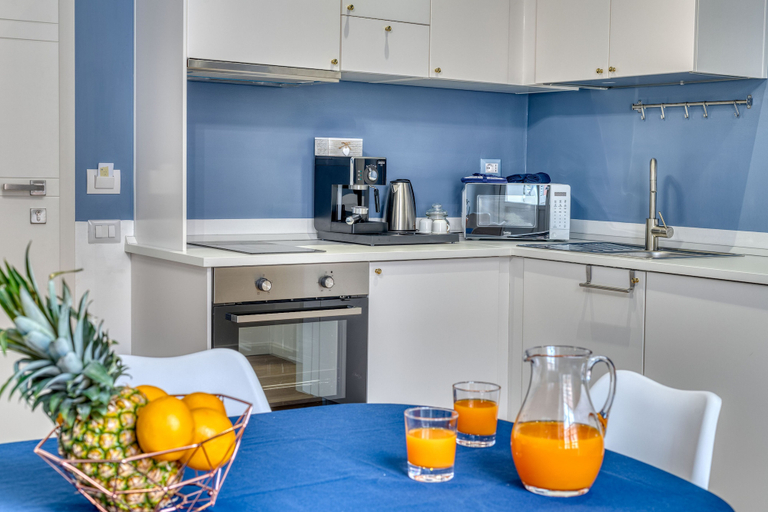 Others 4, IzzHome Corso76, Cagliari