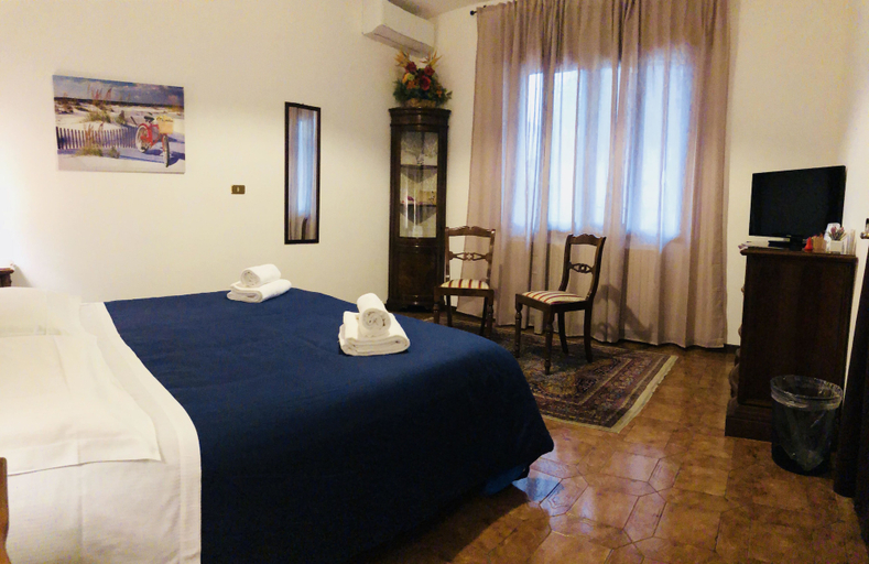 Bedroom 5, Caminhouse, Padua