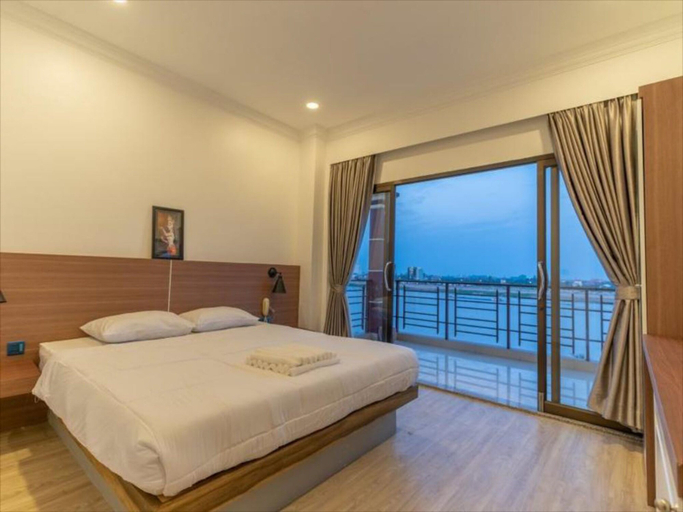 Bedroom 3, 4 Rivers Hotel, Phnom Penh