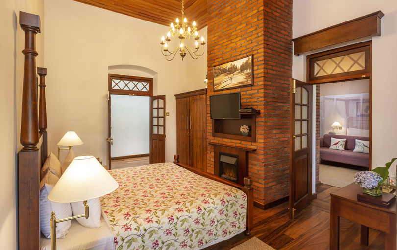 Room 2, W15 Lake Gergory, Nuwara Eliya