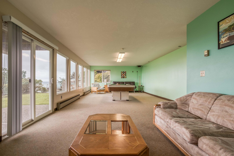 Others 5, Hillside House, Lincoln