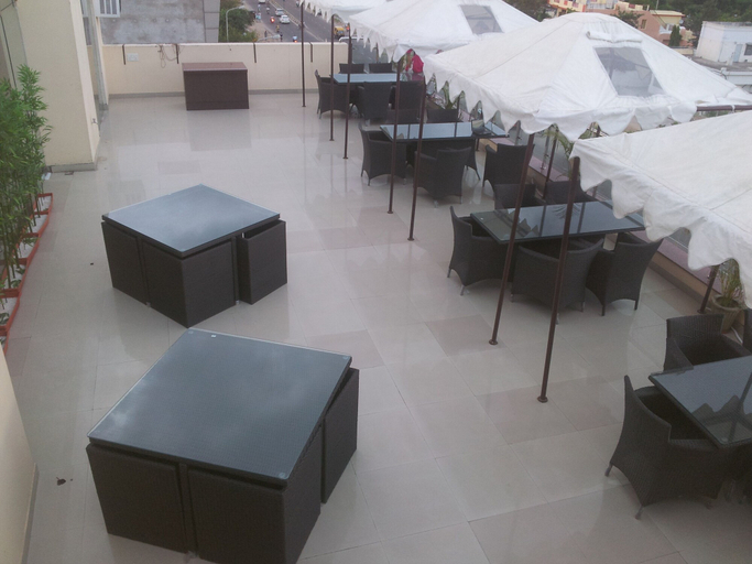 Food & Drinks 4, Hotel Savi Regency, Jaipur