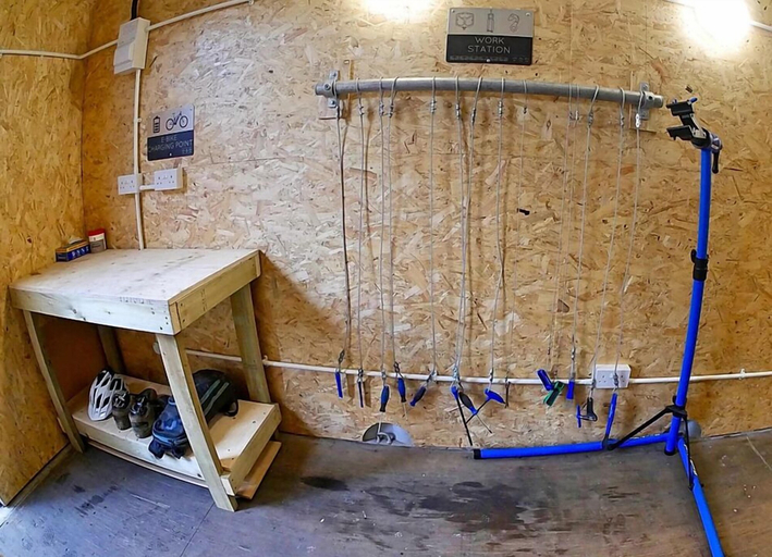Bathroom 3, Bike Park Lodge, Merthyr Tydfil