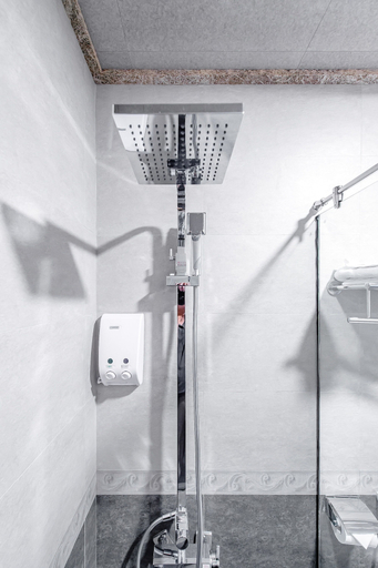 Bathroom 3, I Love You Homestay, Nantou