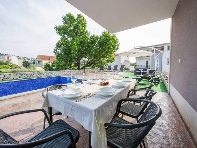 Food & Drinks, Holiday Home J&D 3, Podstrana