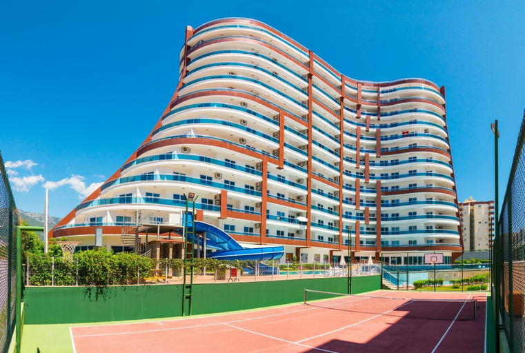 Tennis court, Alanya Lumos Residence, Alanya