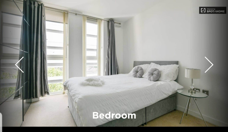 Bedroom 5, Lux 1-bed Apt. With Balcony, London