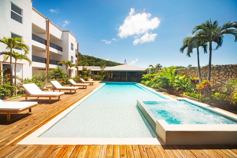 Sport & Beauty 3, Naboo Resort & Dive Center - Adults Only, Roatán