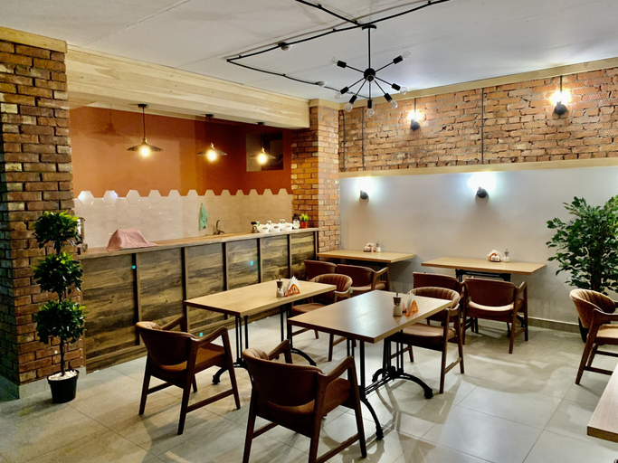 Food & Drinks 4, Continent, Narimanovskiy rayon