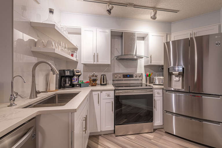 Others 5, 3 Bedroom Unit for larger Group - WT, Division No. 15