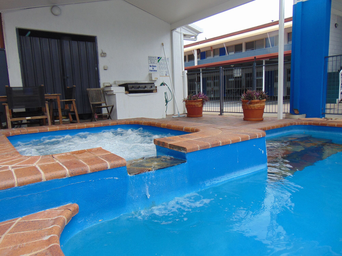 Sport & Beauty 4, Rockhampton Court Motor Inn, Rockhampton