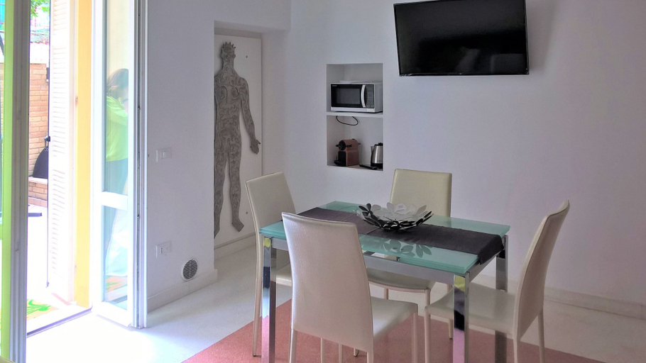 Others 5, Casa Chiara in Centro con Corte Privata, Ascoli Piceno