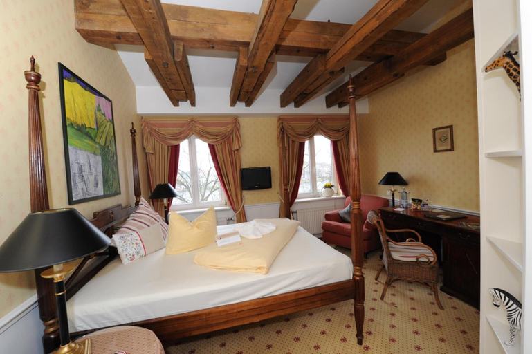 Bedroom 2, Hotel Niederländischer Hof Schwerin, Schwerin