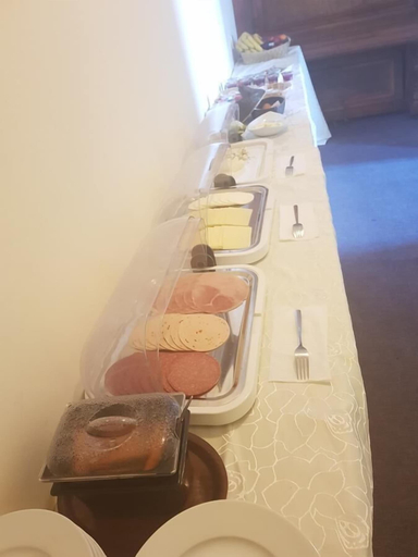 Food & Drinks 5, Pension Im Bett, Nürnberg