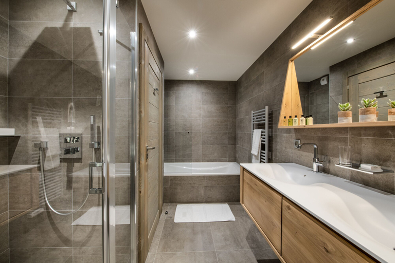 Bathroom 4, Canyon Lodge by Alpine resorts, Savoie