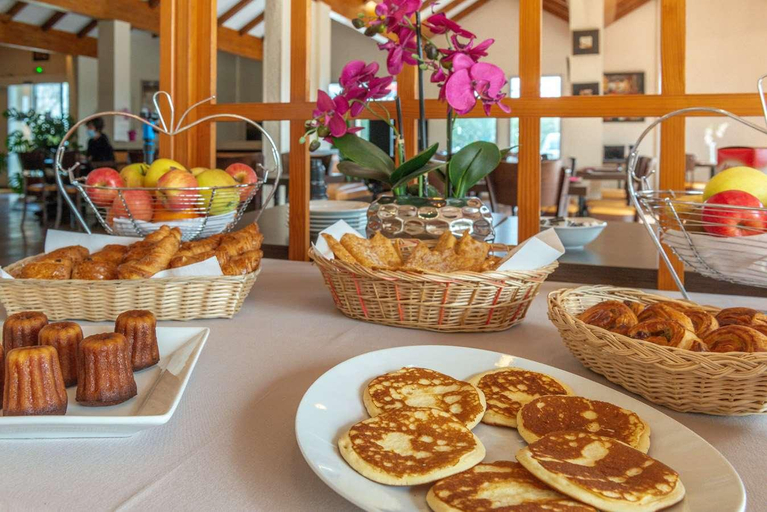 Food & Drinks 5, Brit Hotel Castres, Tarn