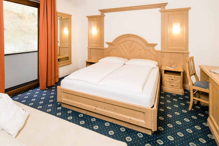 Bedroom 4, Almina Family and Spa, Bolzano
