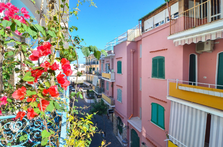 Exterior & Views 2, Hotel Bristol Terme, Napoli
