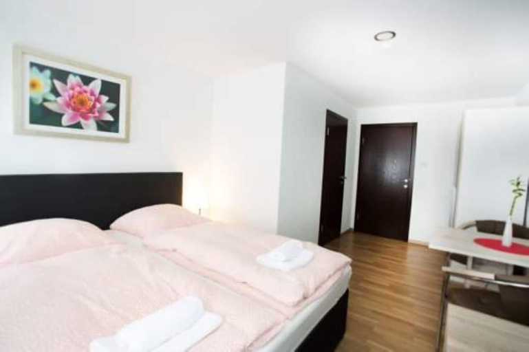 Bedroom 3, Waldheim Nürtingen, Esslingen