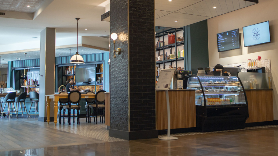 Food & Drinks 5, Delta Hotels by Marriott Guelph Conference Centre, Wellington