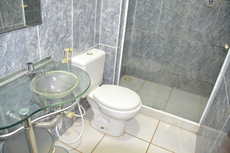 Bathroom 3, Mirante de Geribá, Armação dos Búzios