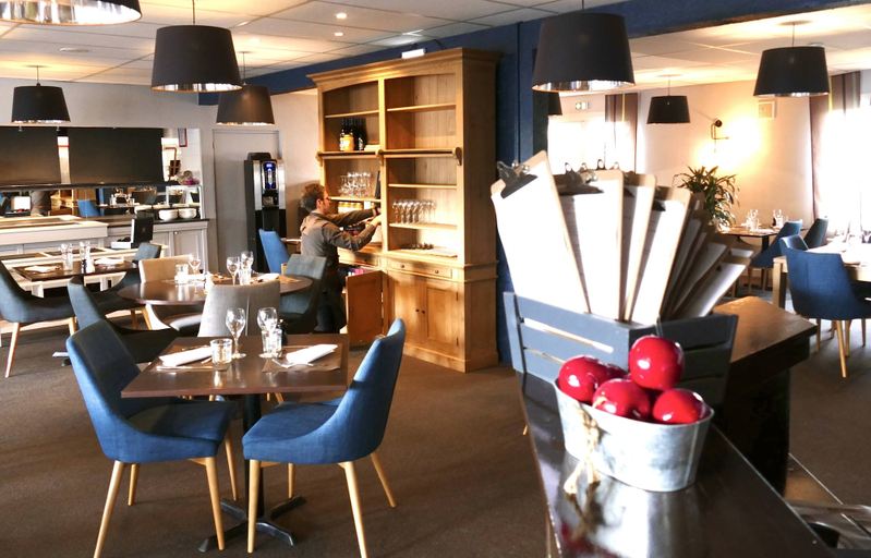 Food & Drinks 5, Sure Hotel by Best Western Chateauroux, Indre