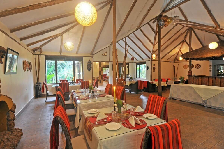 Food & Drinks 5, Gorilla Safari Lodge, Rubanda