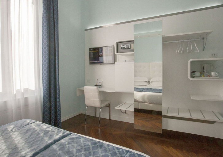 Bedroom 24