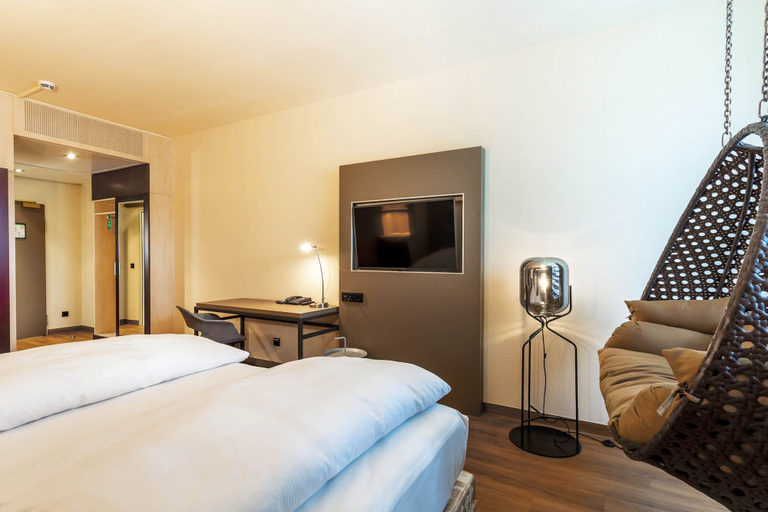 Bedroom 4, Seminaris Hotel Nürnberg, Nürnberg