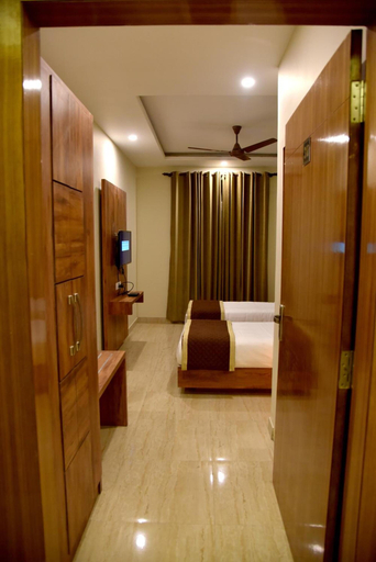 Bedroom 2, Hotel Triveni Residency, Jaipur