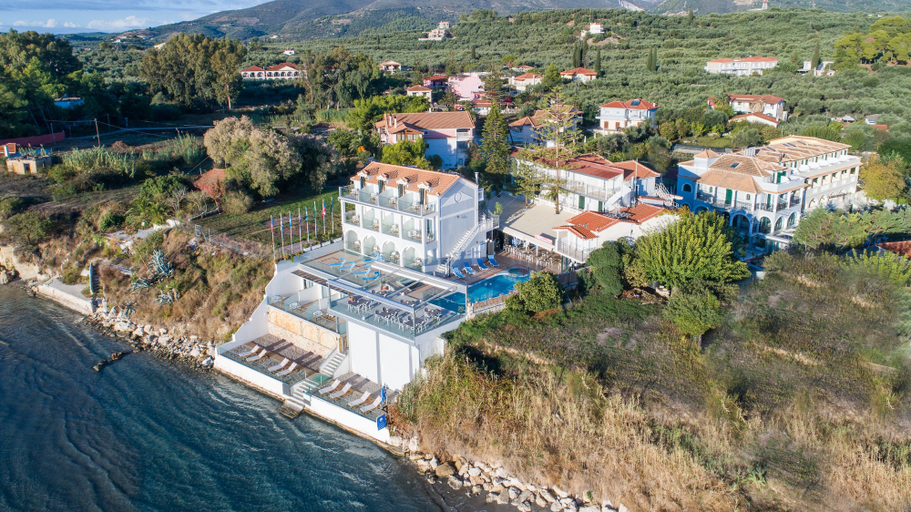 Exterior & Views 2, Denise Beach Hotel, Ionian Islands