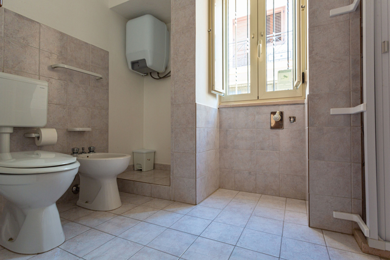 Bathroom 4, Appartamento climatizzato vicino al mare, Lecce
