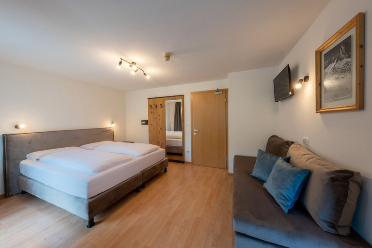 Bedroom 4, Monte44, Bolzano