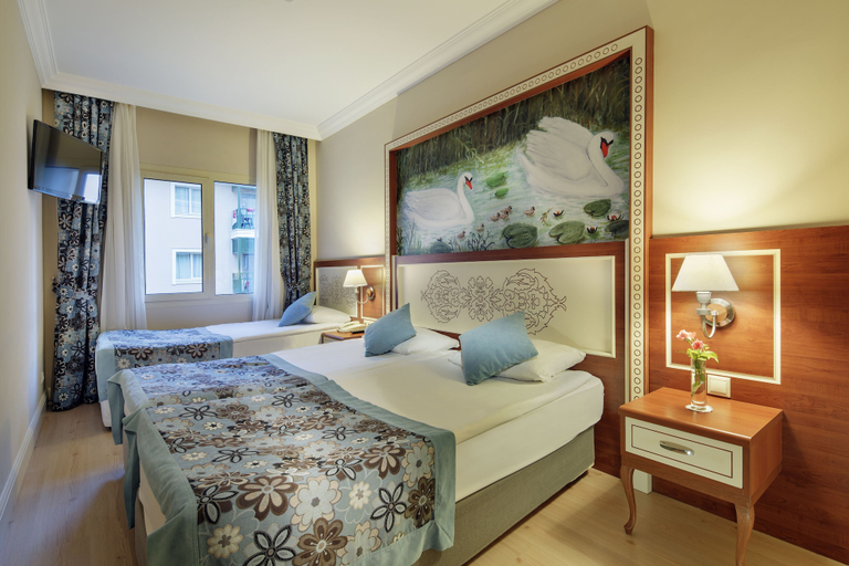 Bedroom 3, Crystal Paraiso Aqua Collection - All inclusive, Serik
