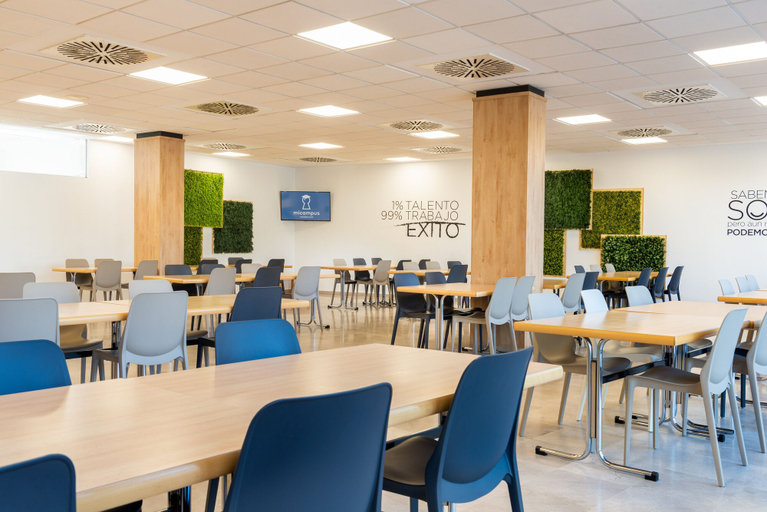 Food & Drinks 4, Micampus Rector Estanislao del Campo - Students Residence, Sevilla