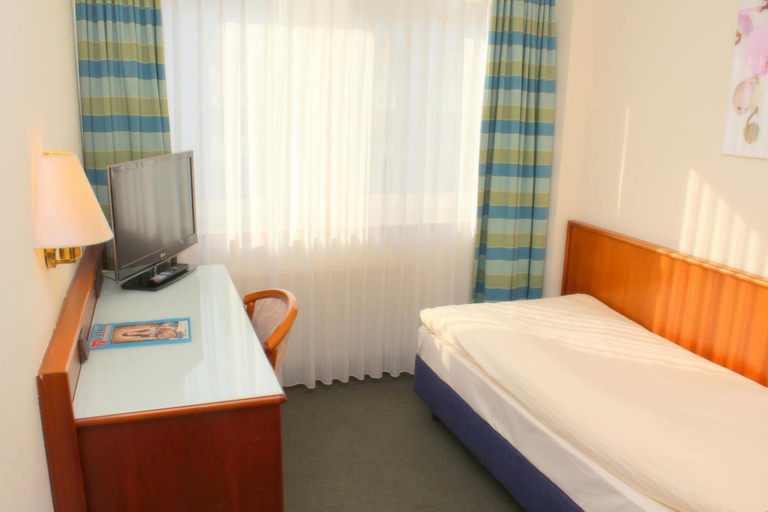 Bedroom 3, Hotel Elbroich Düsseldorf, Düsseldorf