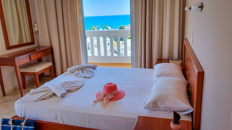 Bedroom 5, Kalimera Hotel Agia Marina, Crete