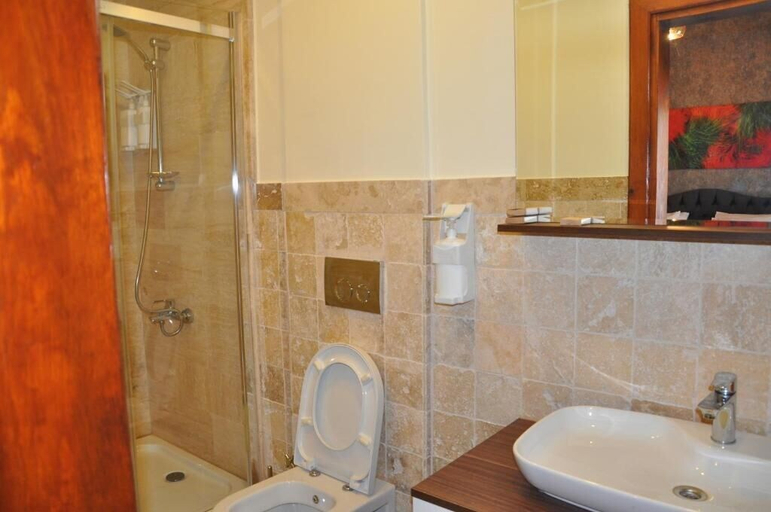 Bathroom 5, Tarihi Kumbaba Otel, Şile