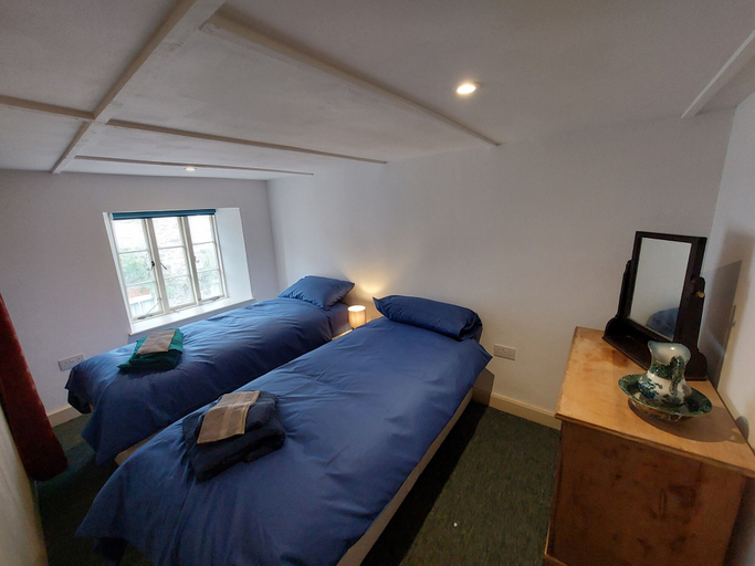 Bedroom 3, Riverside Cottage Brendon, Devon
