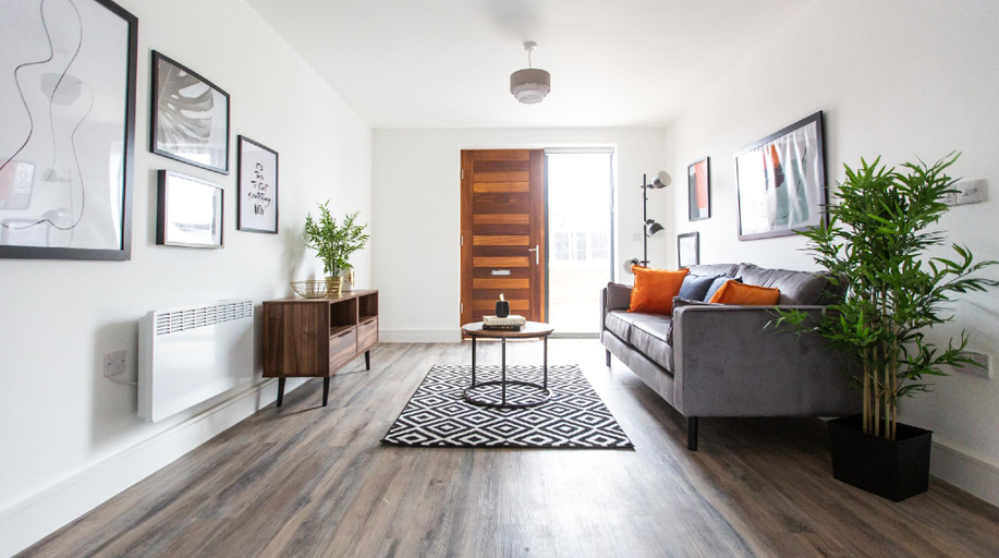 Others 5, Modern 1-Bed - Brand New - Central - FREE Wi-Fi, Salford