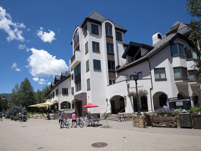 Exterior & Views, Vail Village Inn, Eagle