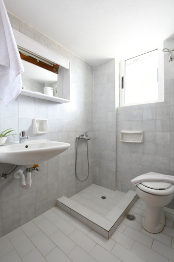 Bathroom 4, Villa Breath of the Sea, Crete